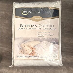 Egyptian Cotton Down Alternative Comforter - white